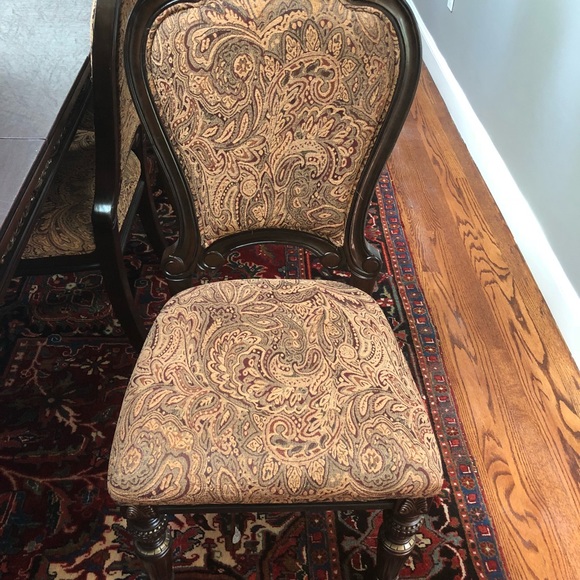 Dining room Set - Picture 4 of 6